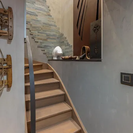 Appartement Duplex Au Centre De 1850, 3 - Fr-1-564-36 *